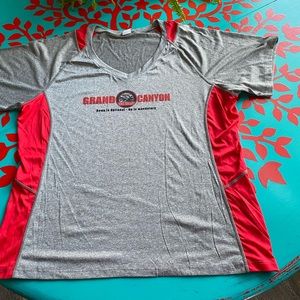 Grand Canyon Red and Grey T-shirt size XXL ladies